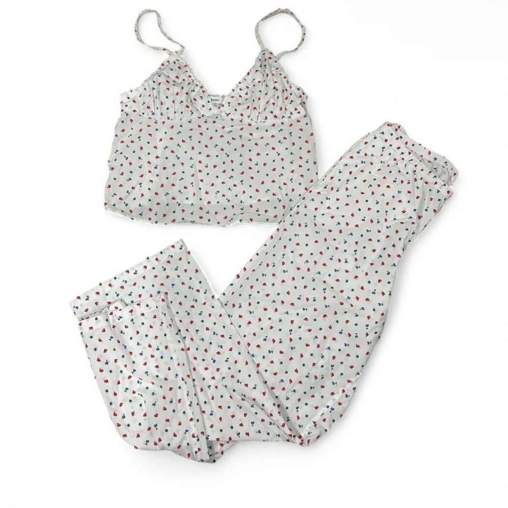 Glassons Mixed Berry Ruffle Cami Set - Picture 2 of 6